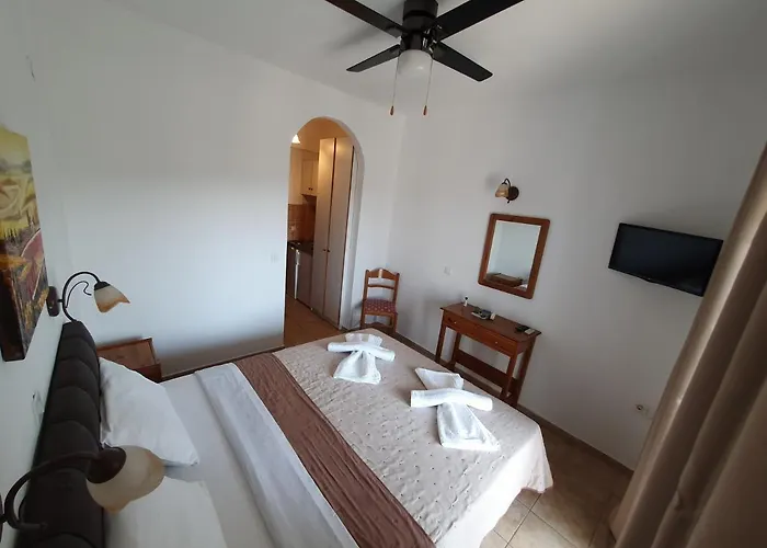 Pefko Néos Marmarás